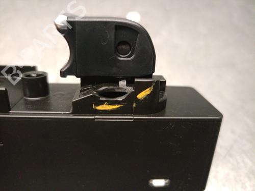 Right rear window switch MAZDA CX-5 (KF) 2.0 SKYACTIV-G | BP32229907I28 - Image 6