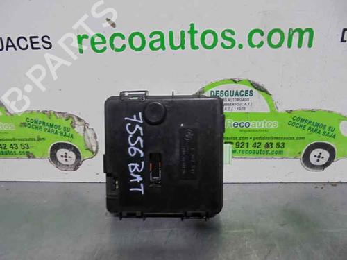 Used Fuse box BMW X3 (E83) xDrive 20 d (177 hp) 2110080