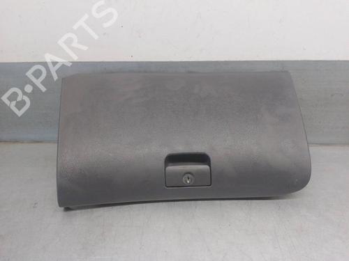 Used Glove box Glove box HYUNDAI ELANTRA III Saloon (XD) 2.0 CRDi (113 hp) 17837703 17837703