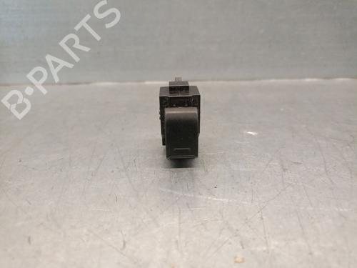 Used Right front window switch TOYOTA AVENSIS (_T22_) 2.0 D-4D (CDT220_, CDT220R) (110 hp) 29243192