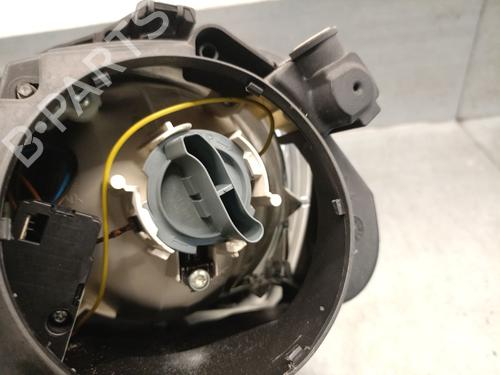 Right headlight VW GOLF V (1K1) 1.9 TDI 4motion | BP29479971C29 