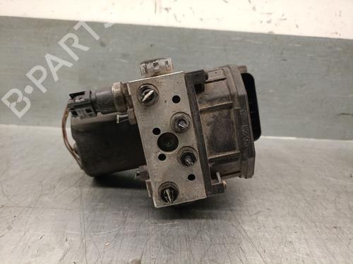 Used ABS pump AUDI A4 B6 (8E2) 2.5 TDI (163 hp) 31590481