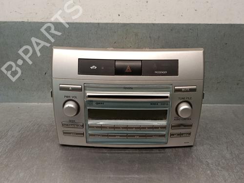 Used Radio TOYOTA COROLLA Verso (ZER_, ZZE12_, R1_) 2.2 D-4D (AUR10_, AUR10R) (136 hp) 30642275