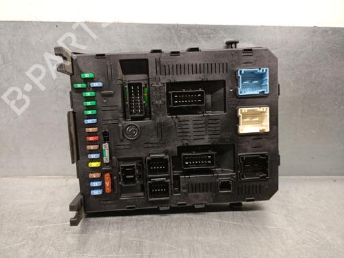 Used Fuse box CITROËN C4 Coupe (LA_) 1.6 HDi (90 hp) 23000708