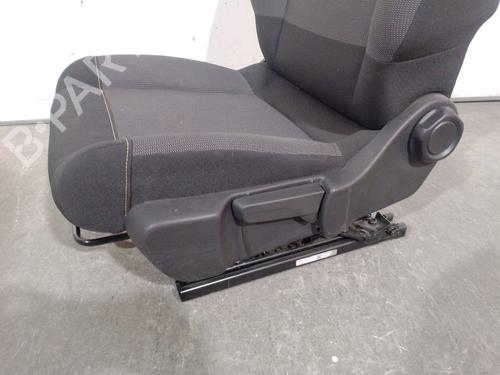 Left front seat CITROËN C3 III (SX) 1.2 PURETECH 82 | BP29446428C15 