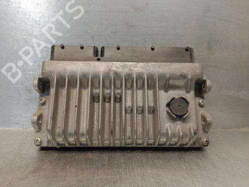 Used Engine control unit (ECU) TOYOTA YARIS (_P13_) 1.3 (NSP130_, NSP130) (99 hp) 16031280