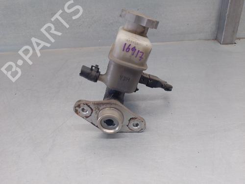 Brake master cylinder HYUNDAI SANTA FÉ I (SM) 2.0 CRDi 4x4 | BP13025562M77 