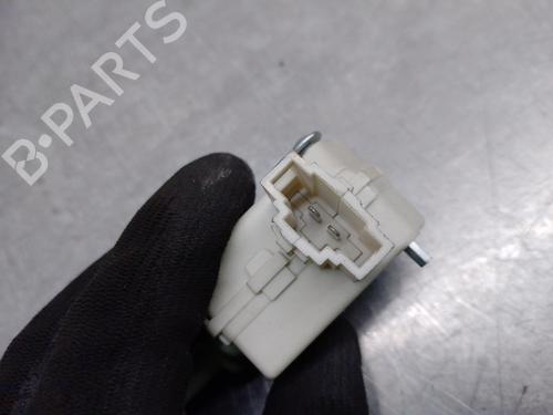 Fuel door actuator VW GOLF V (1K1) 1.6 FSI | BP15184471E18 