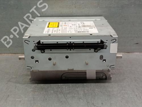 Used Radio MERCEDES-BENZ V-CLASS (W447) V 220 CDI / d (447.811, 447.813, 447.815) (163 hp) 27668225