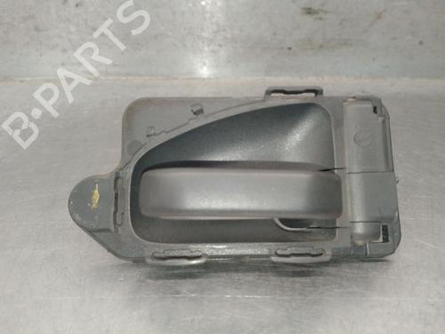 Used Front right interior door handle Front right interior door handle CITROËN SAXO (S0, S1) 1.5 D (57 hp) 40595816 40595816