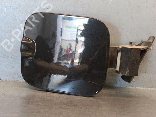 Used Fuel flap Fuel flap LANCIA MUSA (350_) 1.3 D Multijet (350.AXB11, 350.AXB1A) (70 hp) 36461098 36461098