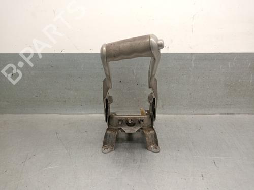 Used Hand brake RENAULT MEGANE II Saloon (LM0/1_) 1.9 dCi (LM0G, LM1G, LM2C) (120 hp) 31014483
