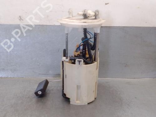 Used Fuel pump MERCEDES-BENZ VITO / MIXTO Van (W639) 111 CDI (639.601, 639.603) (116 hp) 23462351