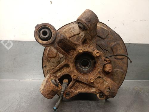 Fusée arrière gauche SUZUKI GRAND VITARA II (JT, TE, TD) 1.9 DDiS (JB419WD, JB419XD) (129 hp) 31753969