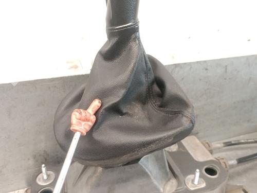 Gear lever SEAT LEON (1P1) 1.6 TDI | BP29387098M90 
