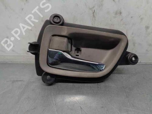 Used Front left interior door handle MITSUBISHI GRANDIS (NA_W) [2003-2011]  6940240