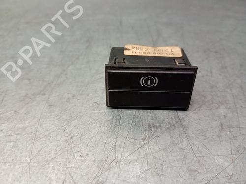 Used Switch VW PASSAT B2 Variant (33B) 1.6 D (54 hp) 31945354