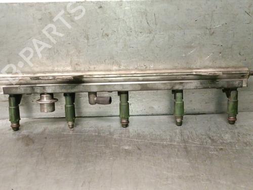 Used Injection rail VOLVO S60 I (384) [2000-2010]  30734896