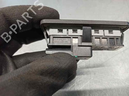 Tailgate handle PEUGEOT 208 I (CA_, CC_) 1.6 HDi | BP6057545C132 