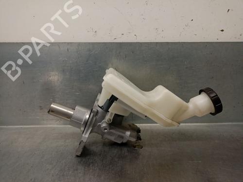 Used Brake master cylinder MERCEDES-BENZ CLA Shooting Brake (X118) CLA 200 (118.687) (163 hp) 25238263