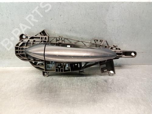 front-right-exterior-door-handle-opel-astra-k-b16-2015-2016-2017-2018-2019-2020-2021-2022-35807246 main image