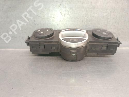 Climate control RENAULT GRAND SCÉNIC II (JM0/1_) 1.9 dCi (JM0G, JM12, JM1G, JM2C) | BP28099462I5 