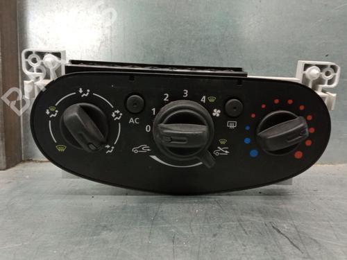 Used Climate control DACIA SANDERO 1.2 16V (75 hp) 24611834