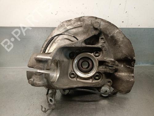 Used Right front steering knuckle BMW 2 Active Tourer (F45) 218 d (150 hp) 25238707