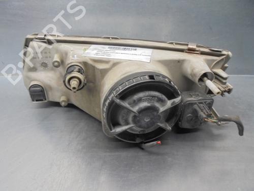 Right headlight MITSUBISHI CARISMA (DA_) 1.9 TD (DA4A) | BP16151191C29