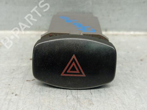 Bouton de warning DAEWOO LACETTI Hatchback (KLAN) 1.6 (109 hp) 30640973
