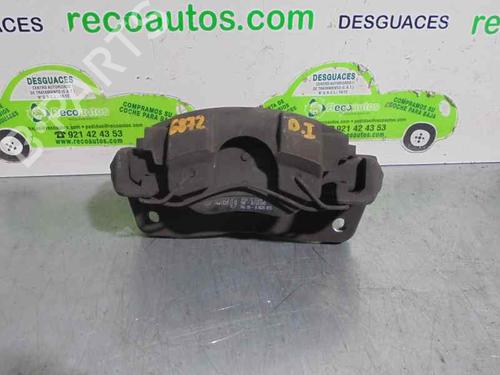 Used Right front brake caliper TOYOTA YARIS (_P9_) 1.3 VVT-i (SCP90_, SCP90R) (87 hp) 11614147