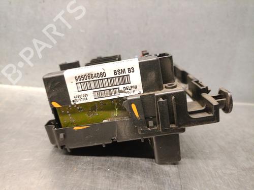 Fuse box PEUGEOT 807 (EB_) 2.0 HDi | BP39237346E1 - Image 3