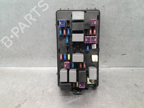 Used Fuse box Fuse box 36491616 36491616