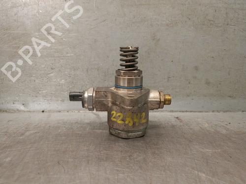 Used Fuel pump AUDI A4 B8 Avant (8K5) RS4 quattro (450 hp) 26653690