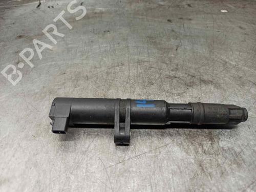 Used Ignition coil RENAULT SCÉNIC II (JM0/1_) 1.6 16V (JM1R) (112 hp) 8959673