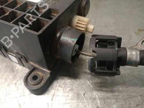 Electric handbrake MERCEDES-BENZ V-CLASS (W447) V 220 CDI / d (447.811, 447.813, 447.815) | BP28018105E5 