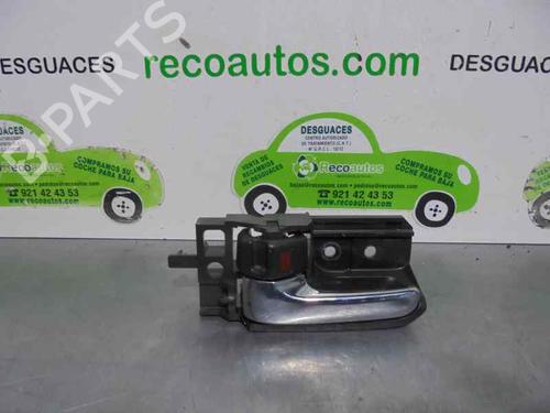 Used Rear left interior door handle TOYOTA AVENSIS Estate (_T25_) 2.0 D-4D (CDT250_, CDT250R) (116 hp) 3215662