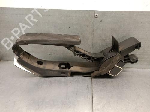 Used Pedal Pedal MERCEDES-BENZ E-CLASS (W211) E 220 CDI (211.008) (170 hp) 32685753 32685753