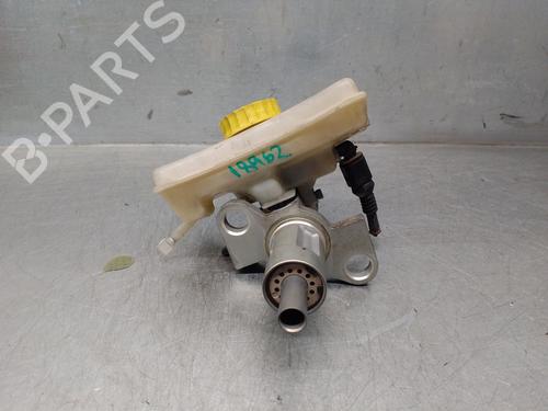 Used Brake master cylinder AUDI A4 B7 Avant (8ED) 2.0 TDI 16V (140 hp) 15650719