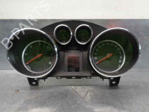 Used Instrument cluster OPEL ASTRA J (P10) 1.7 CDTI (68) (110 hp) 8120443