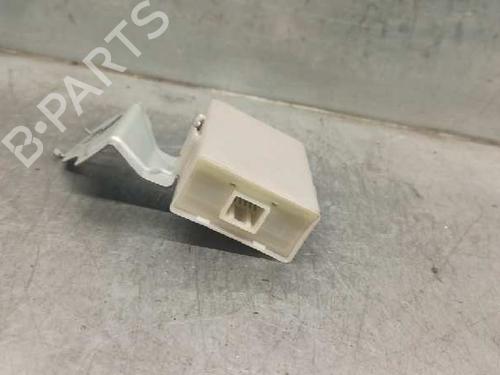 Used Electronic module NISSAN X-TRAIL II (T31) 2.0 dCi 4x4 (150 hp) 7104448