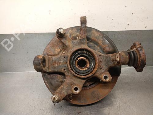 Used Right front steering knuckle NISSAN TERRANO II (R20) 2.7 TD 4WD (101 hp) 23259812