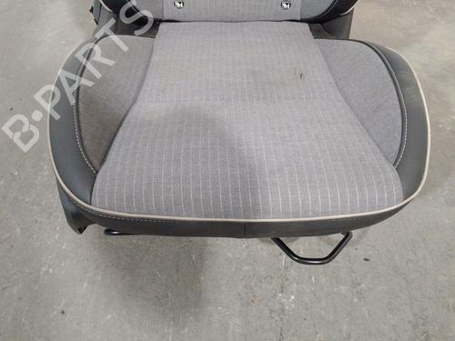 Right front seat RENAULT CLIO V (B7_) 1.6 E-TECH 140 (B7MU) | BP39715955C16 - Image 6