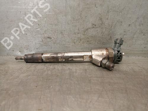 Used Injector PEUGEOT 5008 II (MC_, MJ_, MR_, M4_) 1.5 BlueHDi 130 (MCYHZJ, MCYHZR, MCYHZX) (131 hp) 26206860