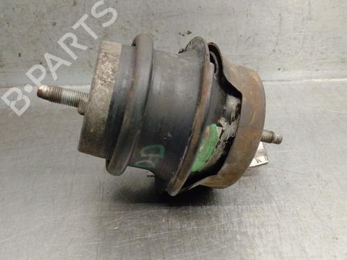 Used Engine mount Engine mount INFINITI Q50 50 D (170 hp) 34534746 34534746
