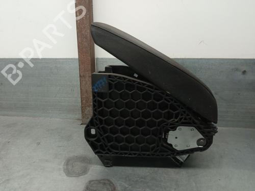 Used Armrest / Center console SKODA SUPERB II (3T4) 2.0 TDI 16V 4x4 (140 hp) 23963375