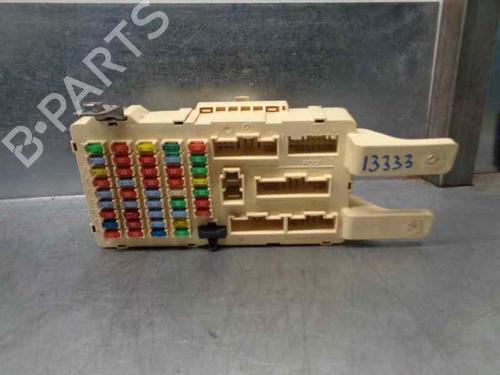 Used Fuse box HYUNDAI SANTA FÉ II (CM) [2005-2015]  8002217