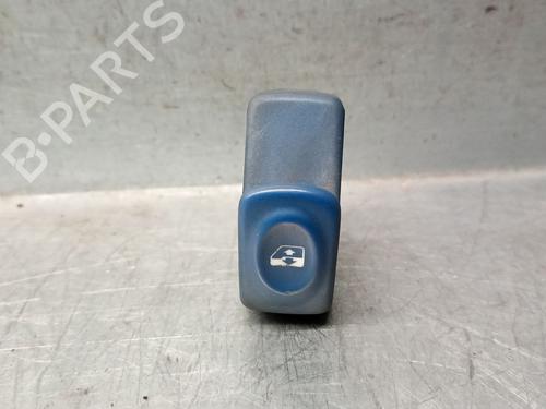 Used Right front window switch Right front window switch RENAULT TWINGO I (C06_) 1.2 (C063, C064) (55 hp) 32843639 32843639