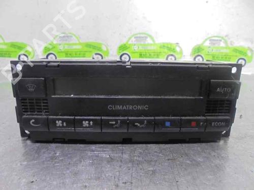 Used Climate control SKODA OCTAVIA I Combi (1U5) 1.9 TDI (110 hp) 2057267