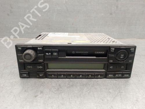 Used Radio VW PASSAT B5.5 (3B3) 1.9 TDI (130 hp) 31049491